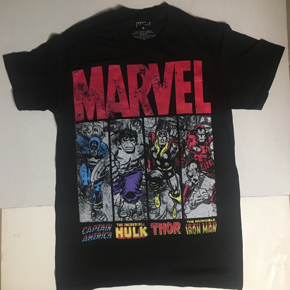 Marvel avenger graphic tee men’s small